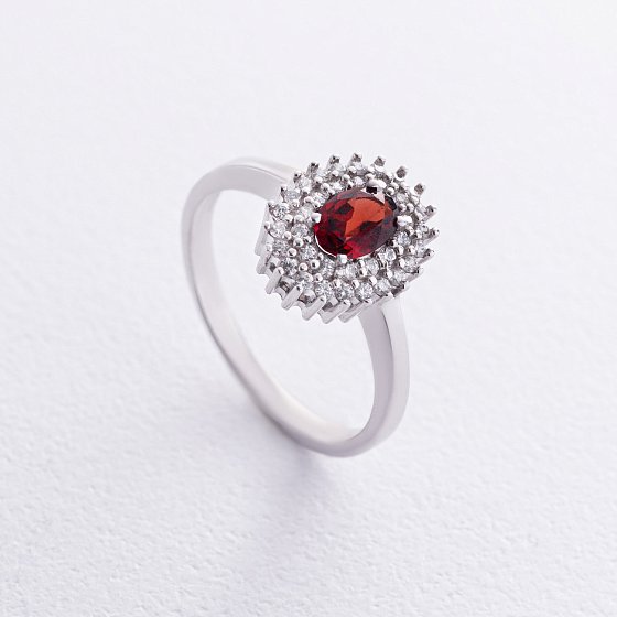 Серебряное кольцо с пиропом и фианитами GS-01-086-4110