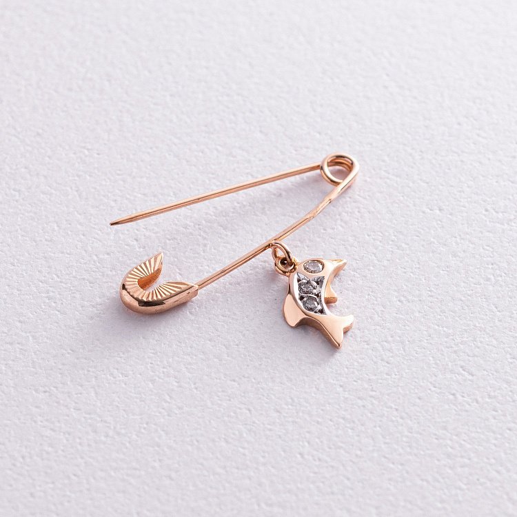 Золота дитяча булавка "Дельфінчик" з фіанітами зак00194 від ювелірного магазину Онікс