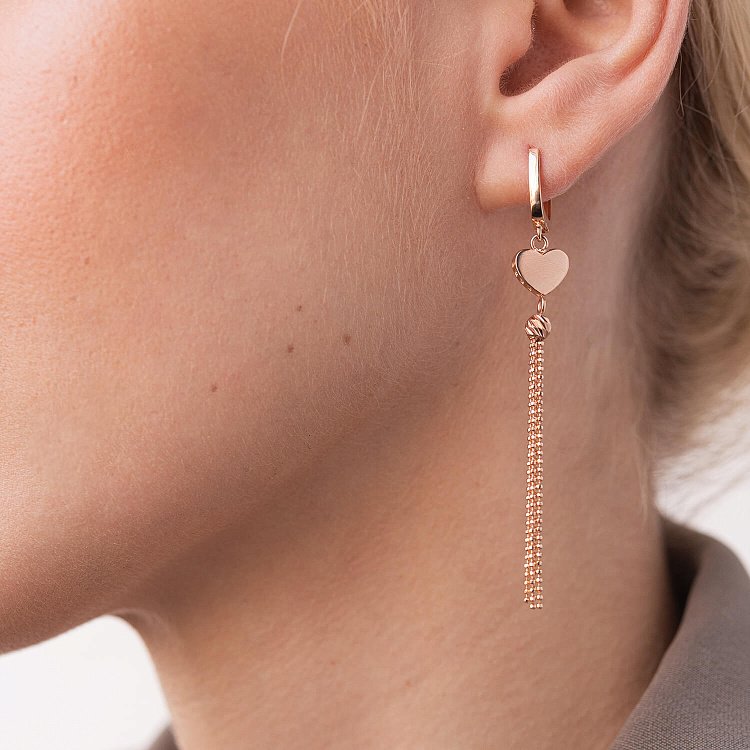 Золотые серьги "Сердечки" с цепочками с07847 от ювелирного магазина Оникс - 3