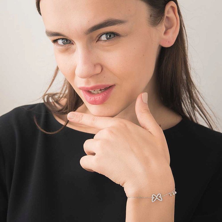 Срібний браслет "Метелик" з фіанітами 14940 від ювелірного магазину Онікс