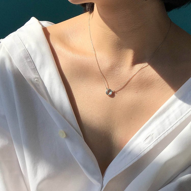 Золоте кольє з блакитним топазом кол01325 від ювелірного магазину Онікс - 5