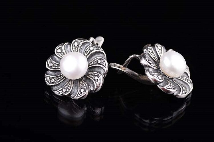 Серьги "Цветочки" (культ. пресн. жемчуг) 12230 от ювелирного магазина Оникс - 2