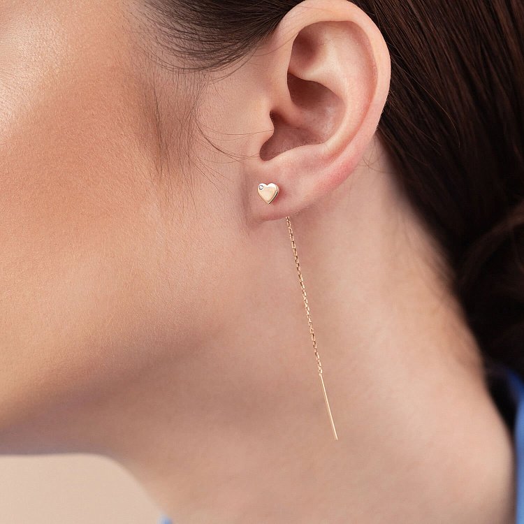 Золоті сережки - протяжки "Сердечки" з фіанітами с08256 від ювелірного магазину Онікс - 2