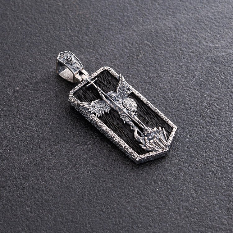 Серебряный кулон "Архангел Михаил" с эбеновым деревом 1265 от ювелирного магазина Оникс - 2