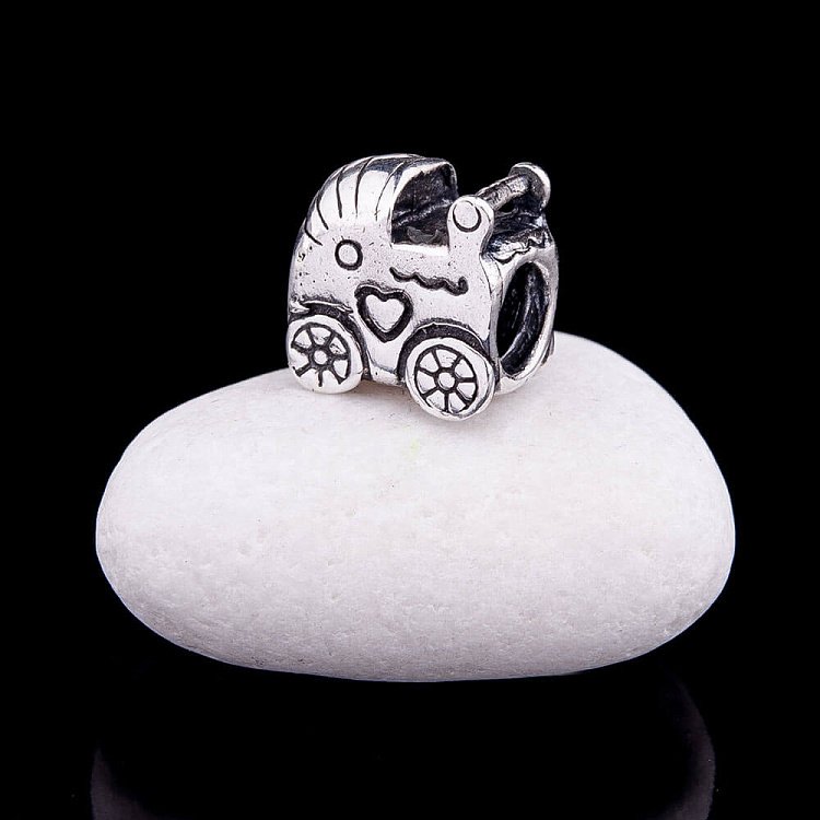 Срібний шарм "Коляска" 132091 від ювелірного магазину Онікс - 1