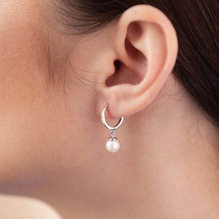 Сережки - кільця з перлами (біле золото) с08358 від ювелірного магазину Онікс - 8