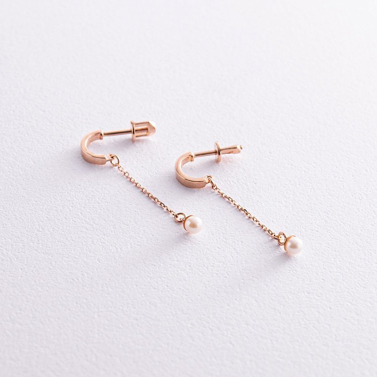 Золоті сережки - пусети "Міранда" з перлами на ланцюжку с07939 від ювелірного магазину Онікс - 5