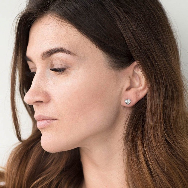 Золотые серьги-гвоздики с бриллиантами сб0129da - 3 Золотые серьги-гвоздики с бриллиантами сб0129da от ювелирного магазина Оникс - 3