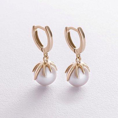 Сережки в жовтому золоті (культ. прісн. перли) с08591