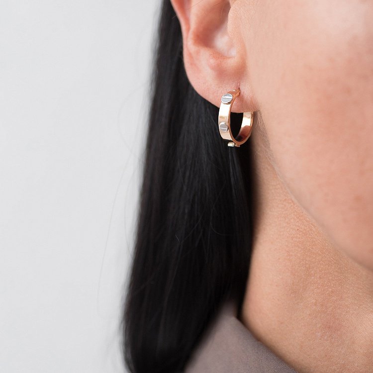 Золоті сережки-кільця на застібці-шпильці 2.0 см с06424 від ювелірного магазину Онікс - 2