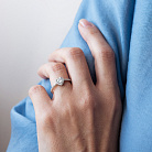 Срібна каблучка "Сердечко" з фіанітами 901-01568 от ювелирного магазина Оникс - 1