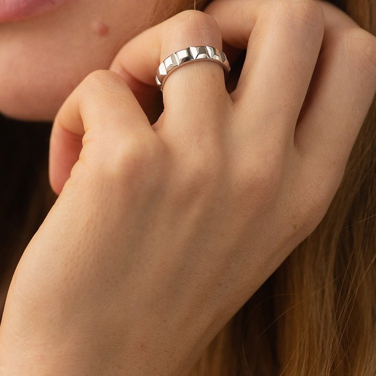 Серебряное кольцо "Nicole" 7237 от ювелирного магазина Оникс - 6