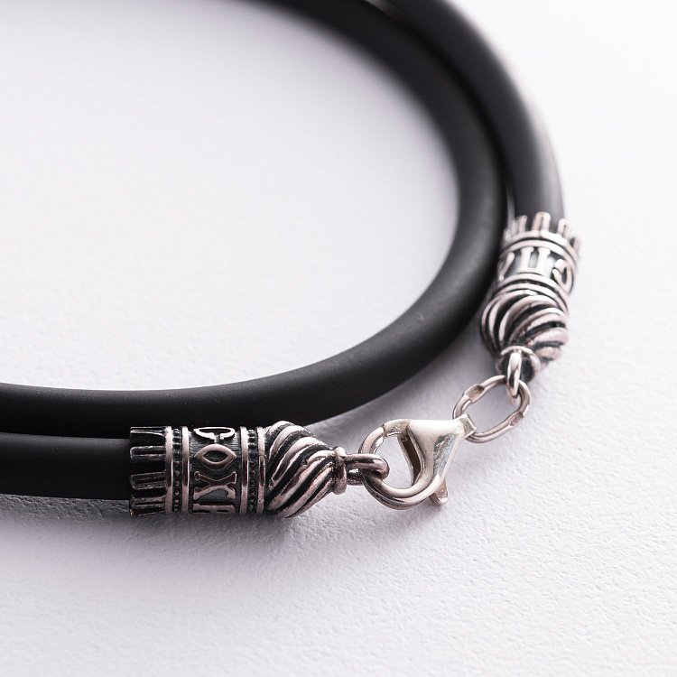 Каучуковий шнурок "Спаси та збережи" зі срібною застібкою (5 мм) 18238 від ювелірного магазину Онікс - 1