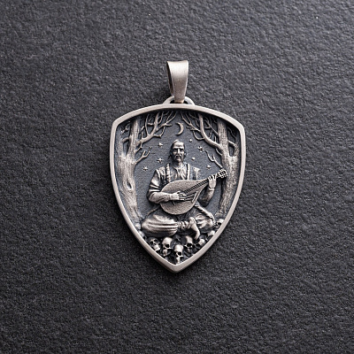 Серебряный кулон 