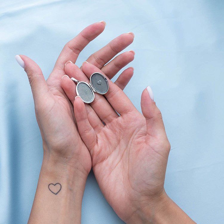 Срібний кулон для фотографії "Квіти" (чорніння) 133050 від ювелірного магазину Онікс - 8