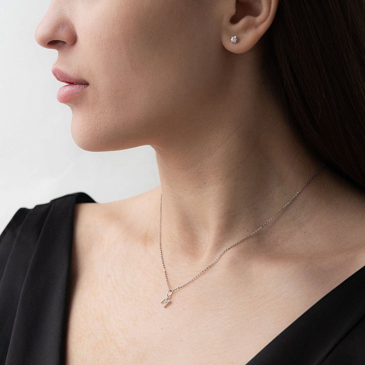 Золотий кулон з буквою М (діаманти) пб0218gch від ювелірного магазину Онікс - 1