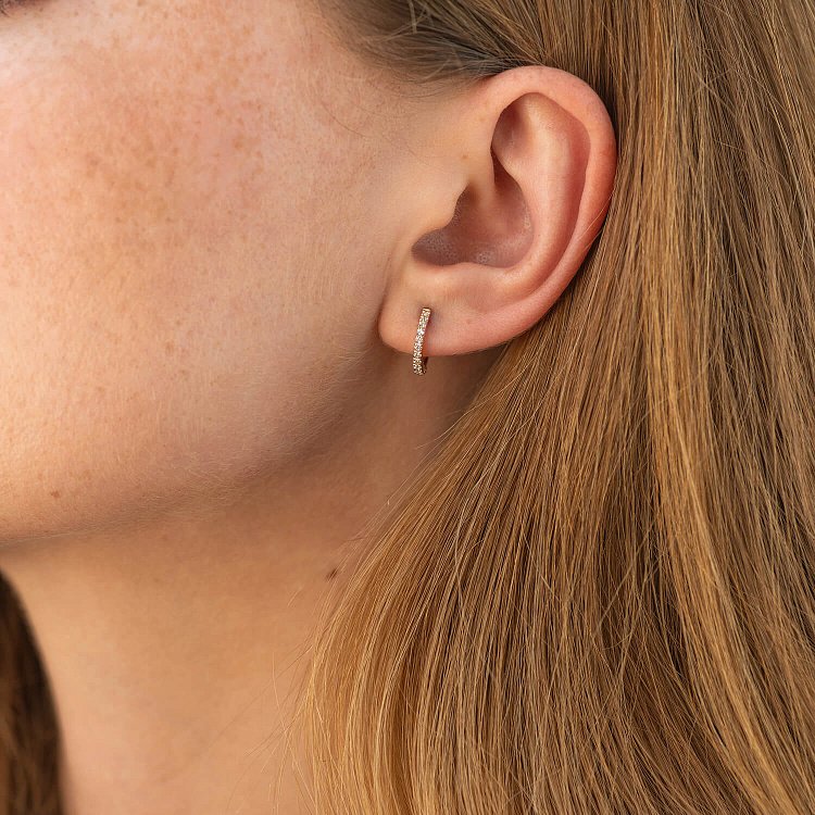 Золотые серьги с фианитами с09136 от ювелирного магазина Оникс - 3