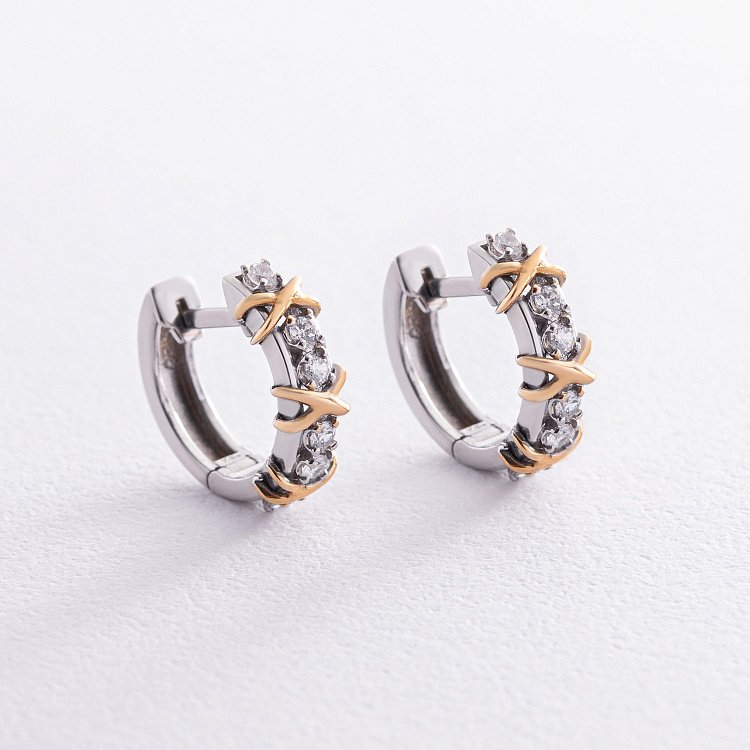 Срібні сережки "Ебігейл" з фіанітами 835 від ювелірного магазину Онікс