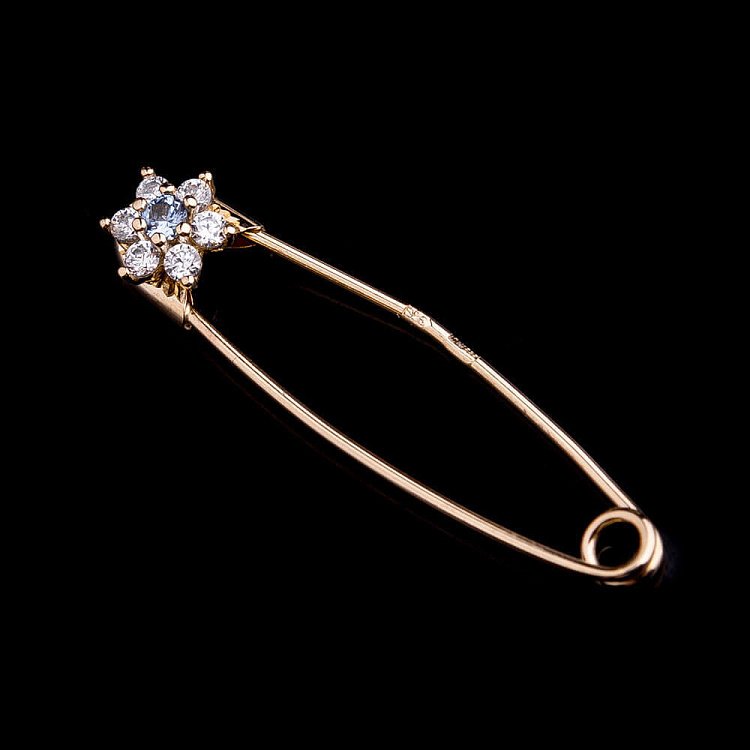 Золота шпилька "Квіточка" з фіанітами зак00219 від ювелірного магазину Онікс