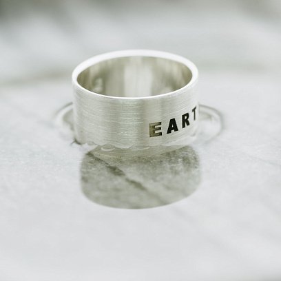 Серебряное кольцо с гравировкой "Earth" 112143earth №6