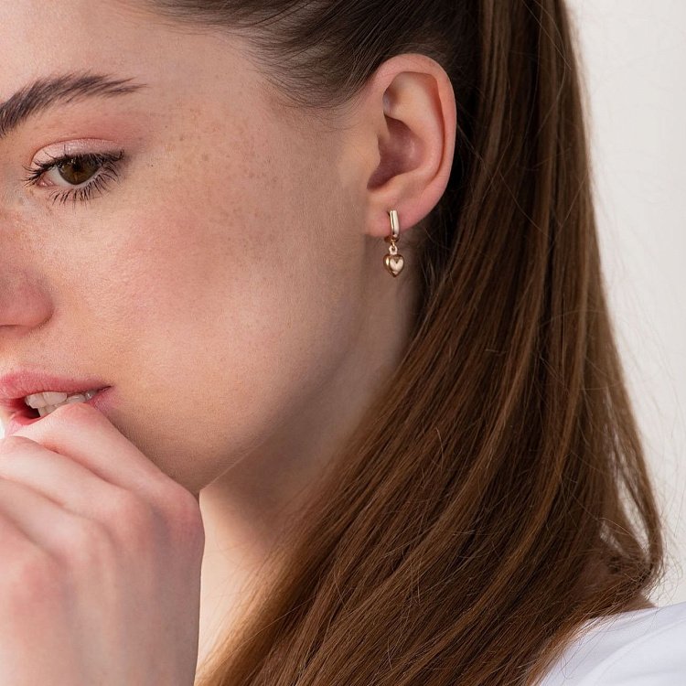 Золоті сережки "Сердечка" с06864 від ювелірного магазину Онікс - 1