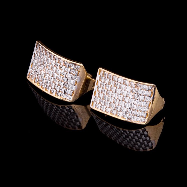 Золотые серьги с фианитами с02099 от ювелирного магазина Оникс