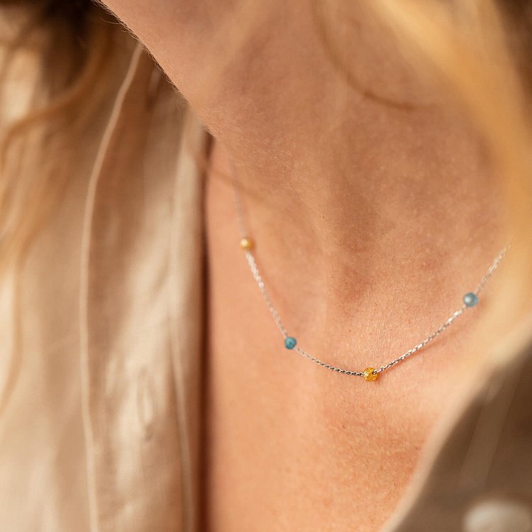 Колье "Free" в белом золоте (голубые и желтые фианиты) кол02292 от ювелирного магазина Оникс - 6