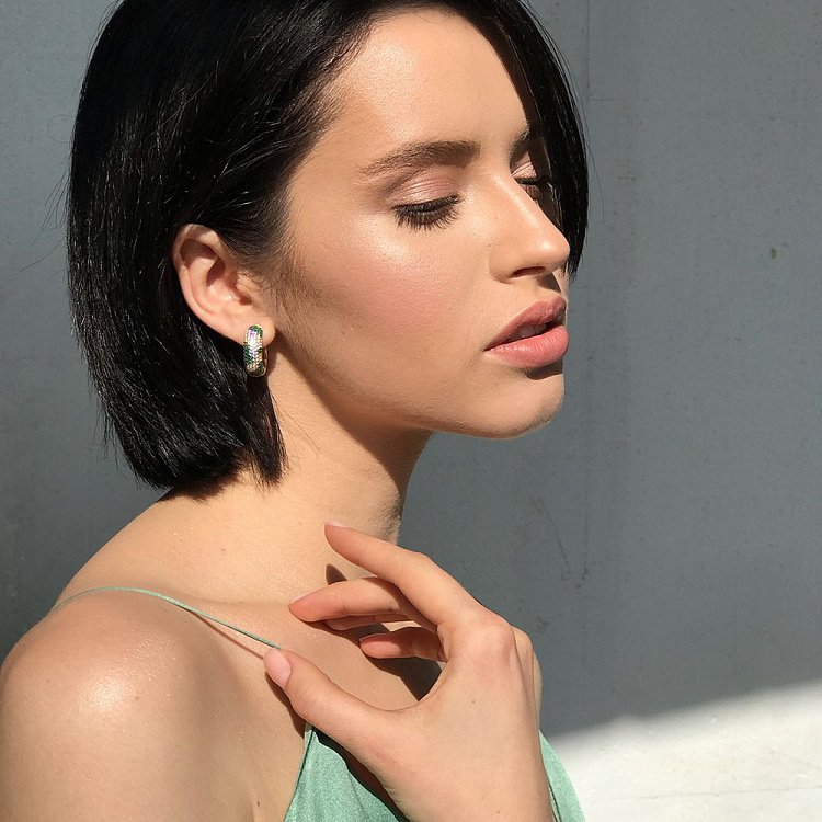 Золоті сережки "Мозаїка" з фіанітами с05867 від ювелірного магазину Онікс - 1