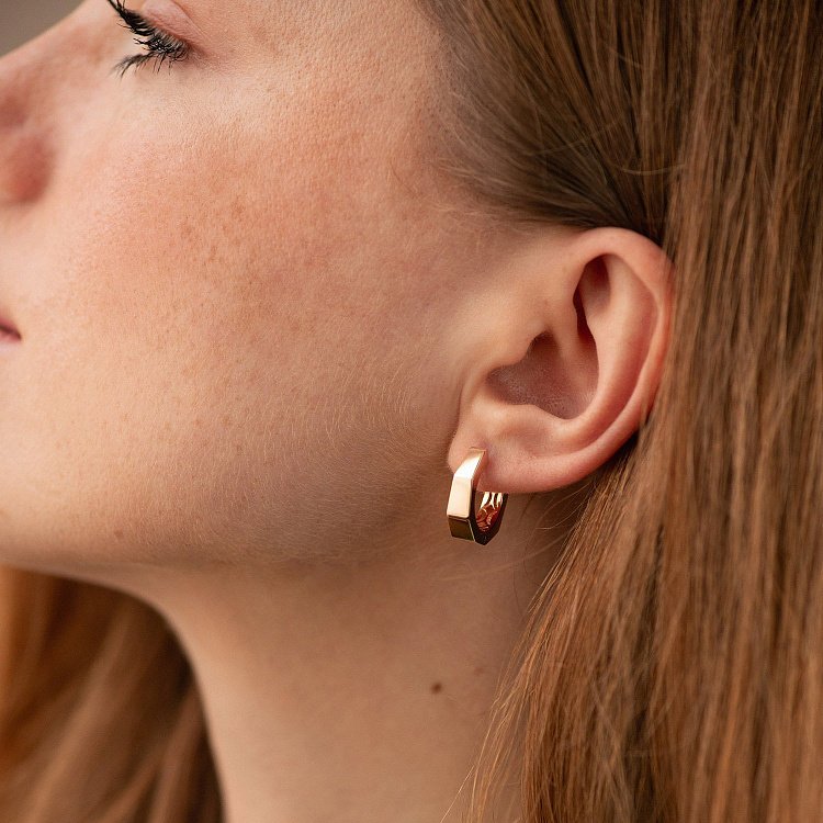 Серьги - кольца "Bruna" в красном золоте с09016 от ювелирного магазина Оникс - 1