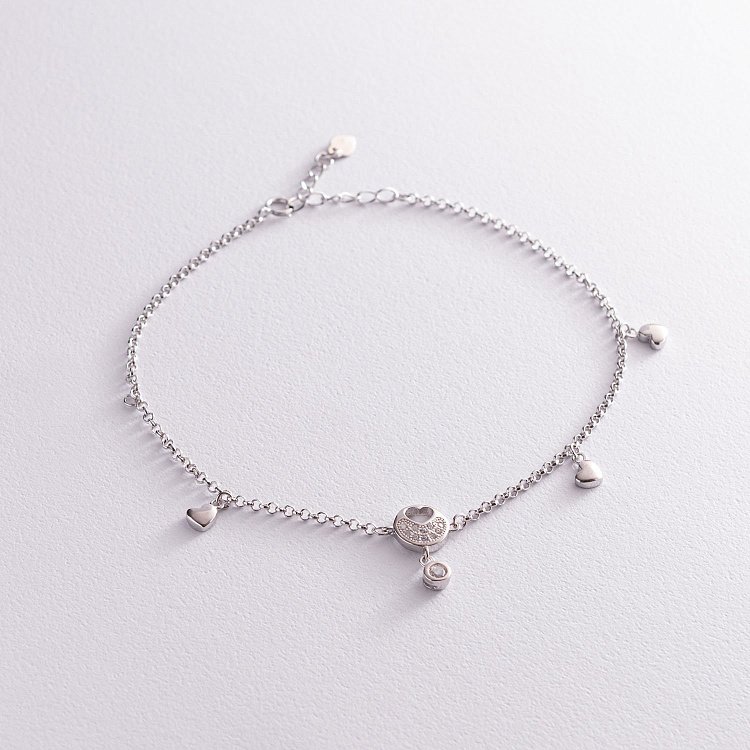 Серебряный браслет "Сердечки" с фианитами на ногу 141568 от ювелирного магазина Оникс