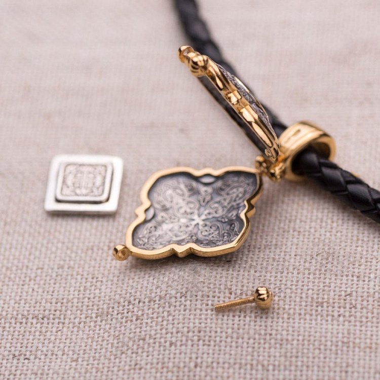 Срібний мощевик з позолотою 132355 від ювелірного магазину Онікс - 11