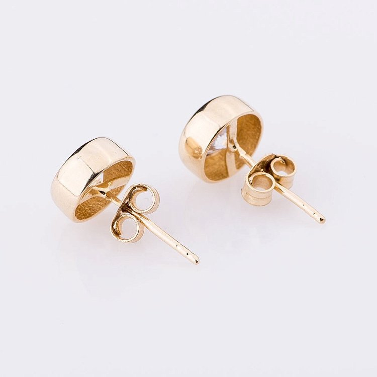 Золоті сережки-пусети з фіанітами 6 мм с03438 від ювелірного магазину Онікс - 1