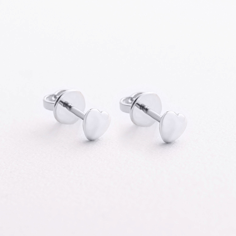 Сережки - пусети "Сердечки" у білому золоті с09657 від ювелірного магазину Онікс - 1