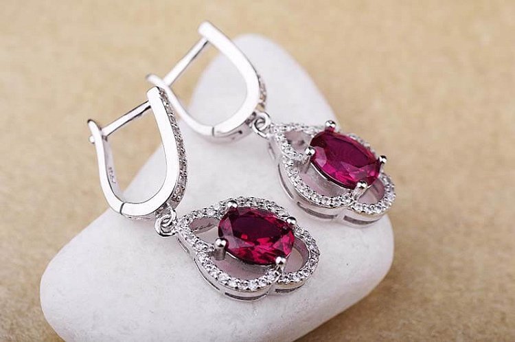 Серьги (шпинель,фианиты) с012 от ювелирного магазина Оникс - 1