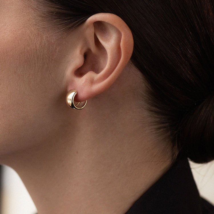 Серьги - кольца в желтом золоте с06952 от ювелирного магазина Оникс - 4