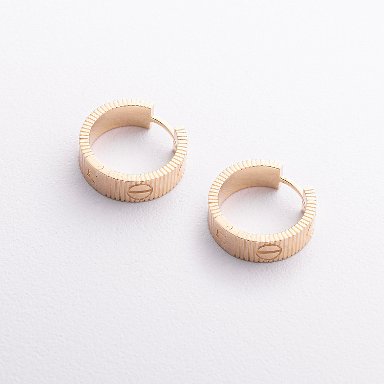 Сережки - кільця "Love" (жовте золото) с09664 від ювелірного магазину Онікс - 1