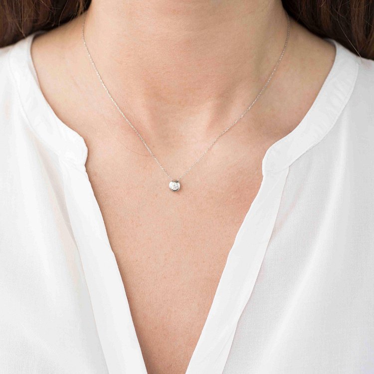 Золотое колье c одним камушком "Минимализм" кол00722 от ювелирного магазина Оникс