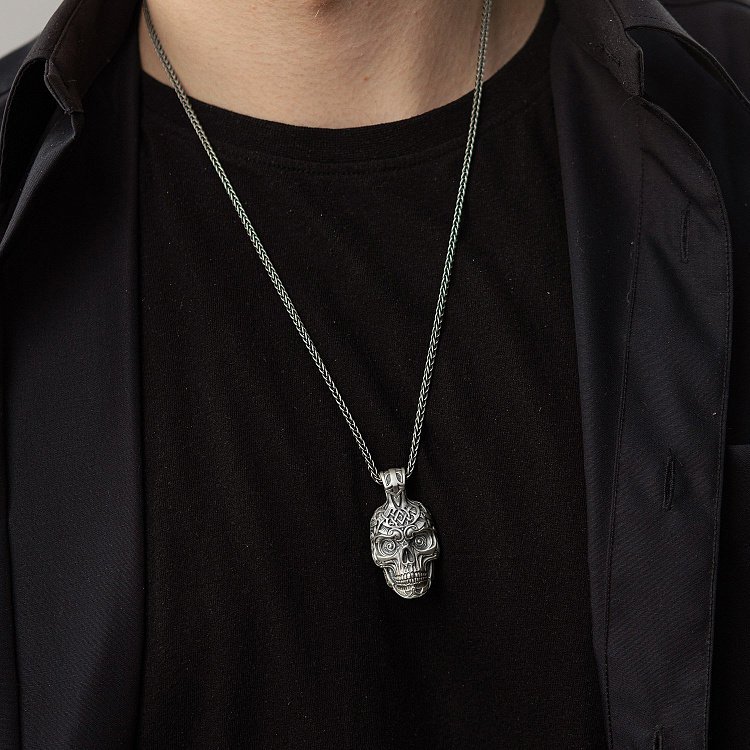 Срібна підвіска "Череп" (чорніння) 132570 від ювелірного магазину Онікс - 9