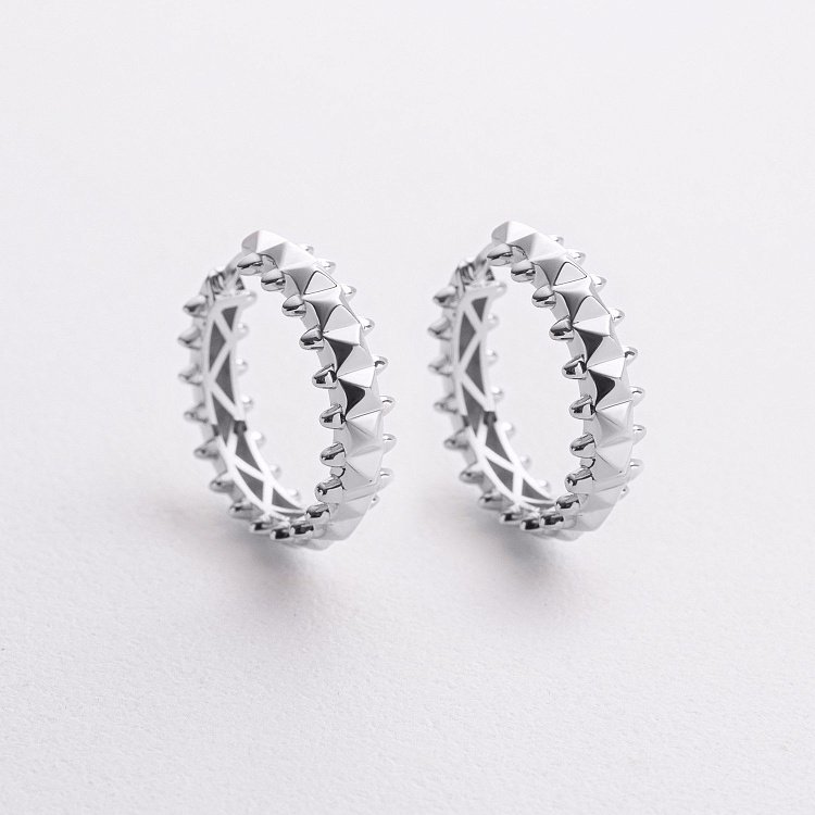 Серьги - кольца в белом золоте с09331 от ювелирного магазина Оникс