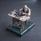 Серебряная фигура ручной работы "Портной" сер00060 от ювелирного магазина Оникс - 1