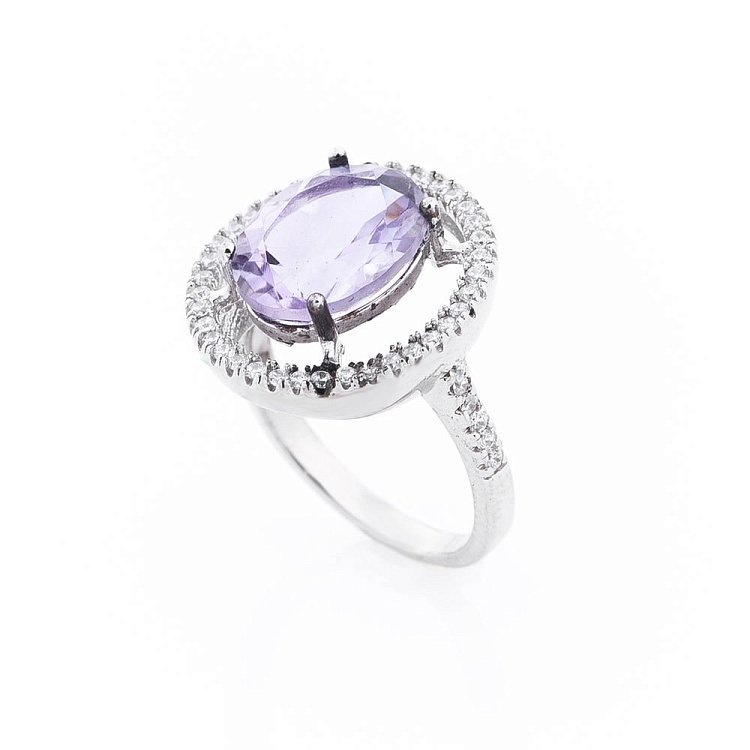 Серебряное кольцо (аметист, фианиты) 111523 от ювелирного магазина Оникс