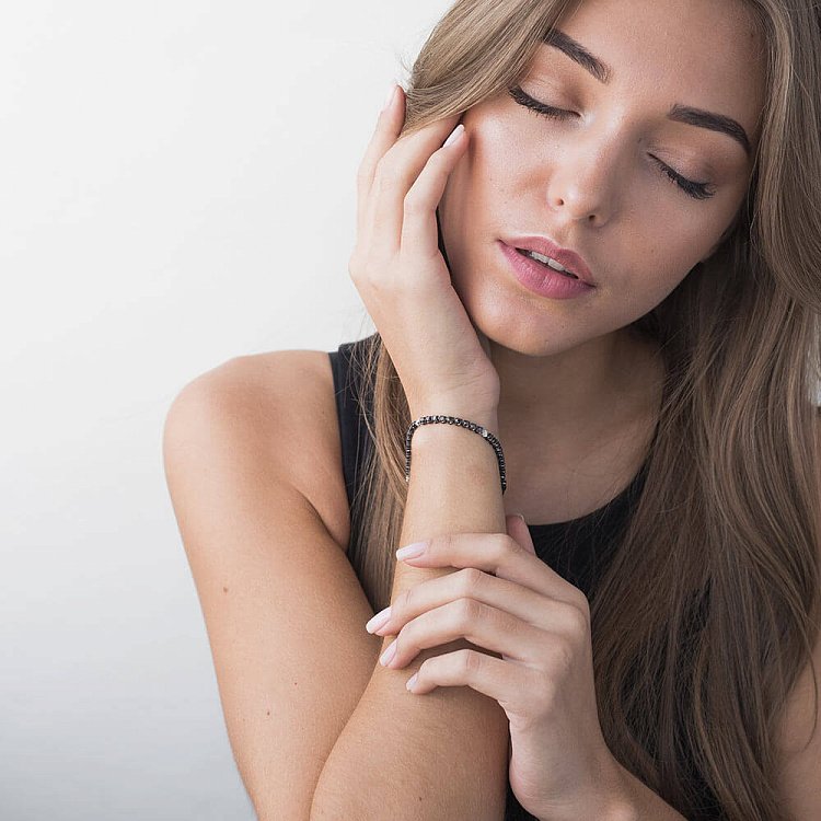 Золотий браслет з чорними і білими діамантами бб0007ar від ювелірного магазину Онікс - 3