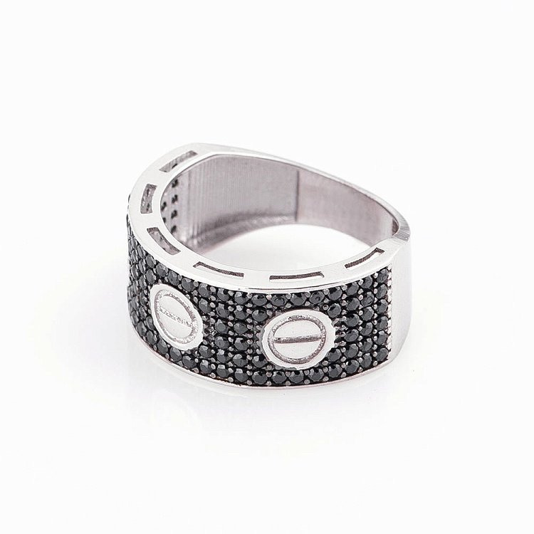 Золотое кольцо с черными фианитами к05230 от ювелирного магазина Оникс - 1