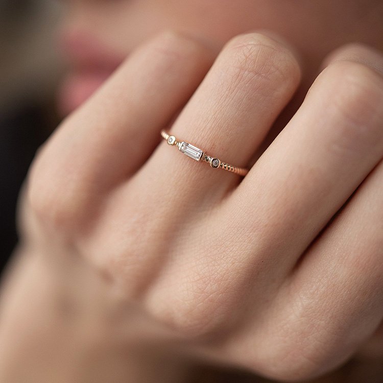 Каблучка "Кайла" у червоному золоті (фіаніти) к07398 від ювелірного магазину Онікс - 6