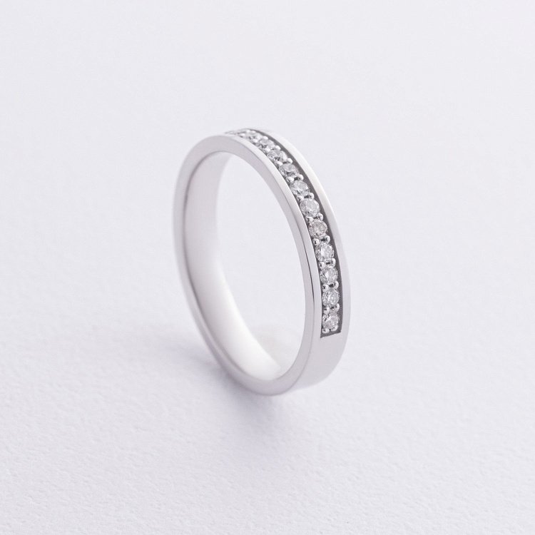 Каблучка з доріжкою діамантів (біле золото) 221001121 від ювелірного магазину Онікс