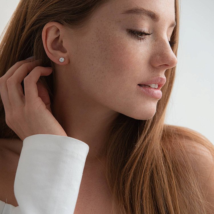 Сережки-пусети з фіанітами (6мм) 12736 від ювелірного магазину Онікс - 4