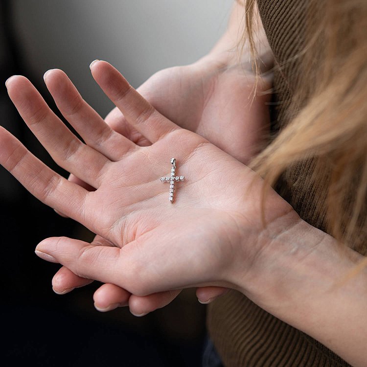 Золотой крестик (бриллиант) пб0163ri от ювелирного магазина Оникс - 7