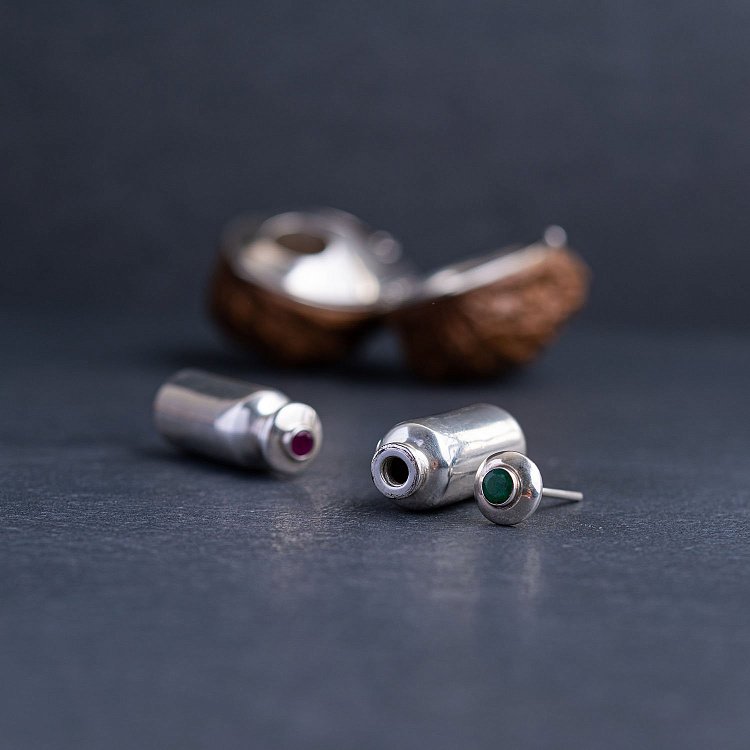 Срібна фігура "Флакон для парфумів" ручної роботи 23103 від ювелірного магазину Онікс - 3