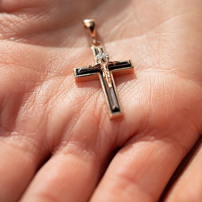 Золотой православный крестик "Распятие. Спаси и Сохрани" (эмаль, фианиты) п03781 №4