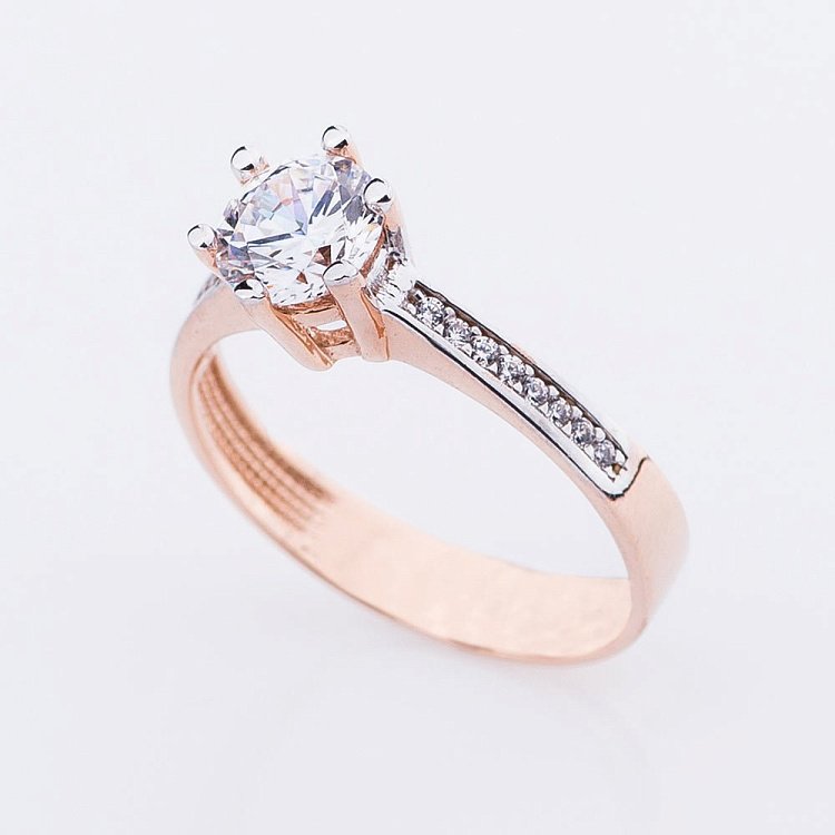 Заручальна каблучка з фіанітами к04736 від ювелірного магазину Онікс